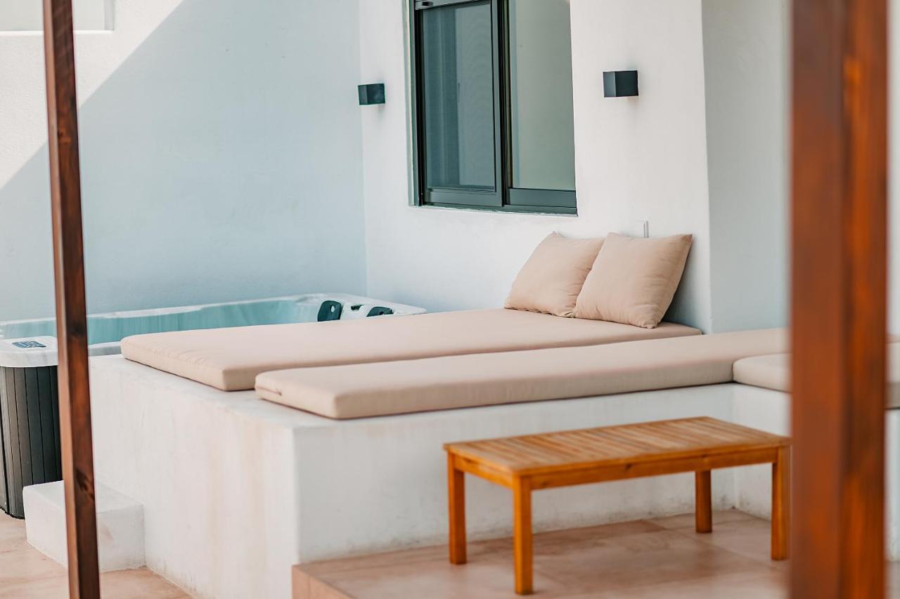 Suites With Magical View & Jacuzzi Атина Екстериор снимка